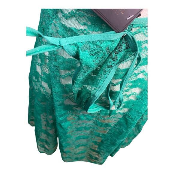 Frederick’s of Hollywood Halter 2 Piece Lace Teddy‎ Thong Set Margherita Green M - Picture 4 of 6